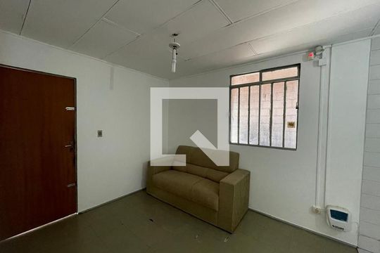 Casa à venda com 4 quartos, 150m² em Feitoria, São Leopoldo