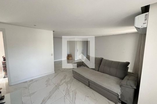 Sala  de apartamento para alugar com 2 quartos, 110m² em Jardim Vazani, São Paulo