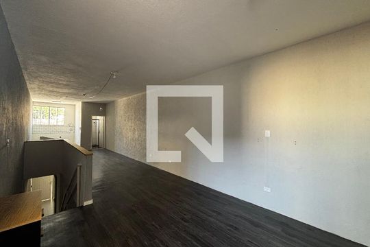 Casa para alugar com 3 quartos, 100m² em Pinheiros, São Paulo