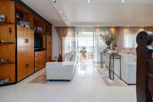 Sala de apartamento à venda com 3 quartos, 144m² em Campo Belo, São Paulo