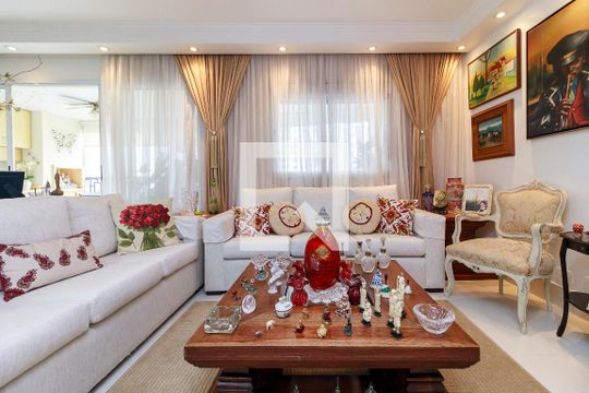 Sala de apartamento à venda com 3 quartos, 144m² em Campo Belo, São Paulo