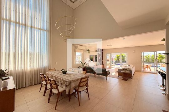 Casa de Condomínio à venda com 3 quartos, 340m² em Medeiros, Jundiaí