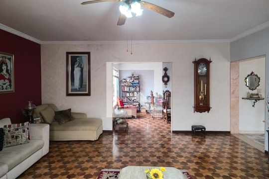 Sala 02 de casa para alugar com 3 quartos, 400m² em Jardim Alianca, Guarulhos