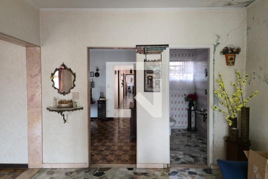 Sala 01 de casa para alugar com 3 quartos, 400m² em Jardim Alianca, Guarulhos