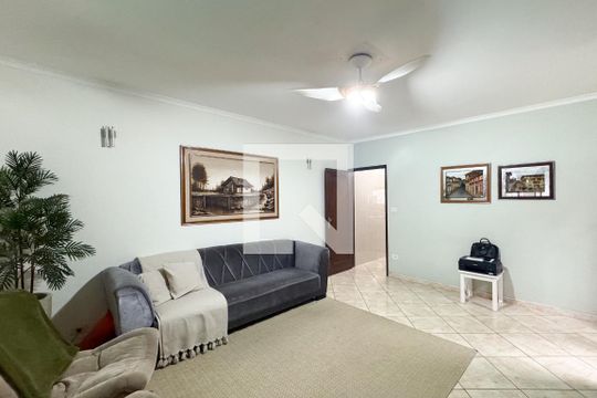 Casa à venda com 3 quartos, 276m² em Ferrazópolis, São Bernardo do Campo