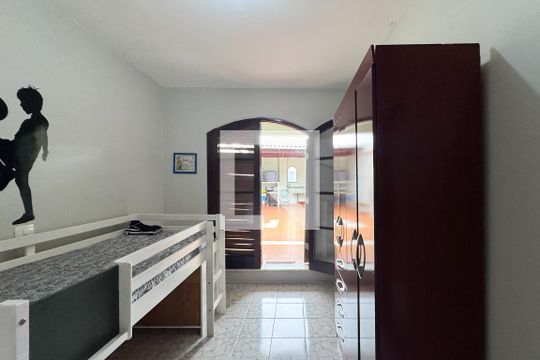 Quarto 2  de casa à venda com 3 quartos, 276m² em Ferrazópolis, São Bernardo do Campo