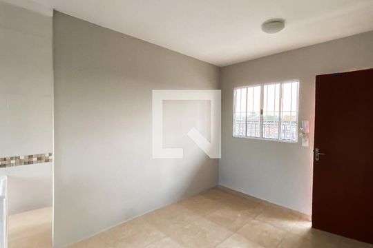 Apartamento para alugar com 2 quartos, 37m² em Parque Cisper, São Paulo