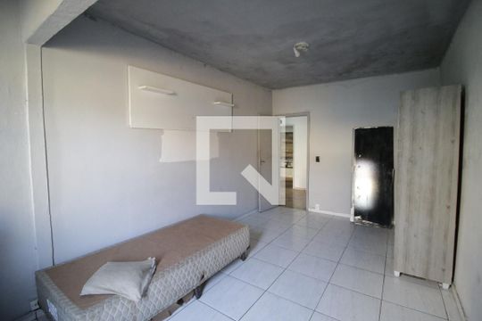 Quarto 1 de casa para alugar com 2 quartos, 120m² em Taquara, Rio de Janeiro