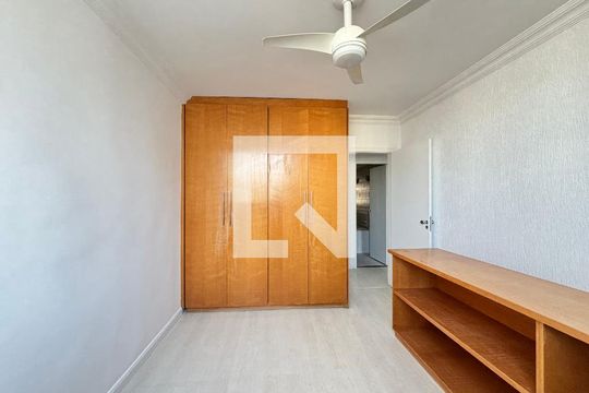 Quarto 1 de apartamento para alugar com 3 quartos, 118m² em Indianópolis, São Paulo