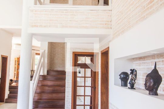 Entrada de casa de condomínio à venda com 4 quartos, 700m² em Alphaville, Santana de Parnaíba