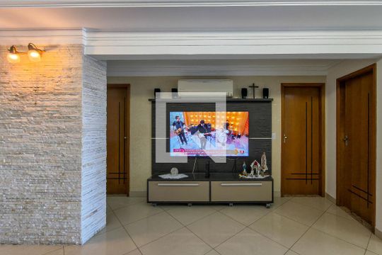 Sala de apartamento para alugar com 3 quartos, 131m² em Guilhermina, Praia Grande