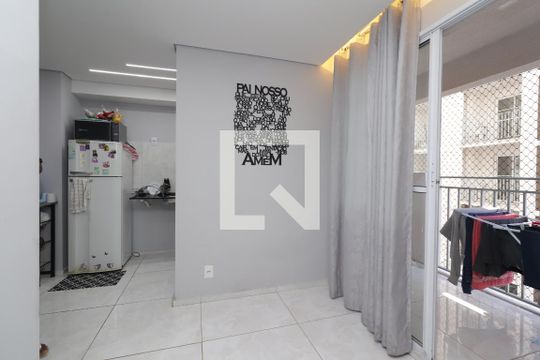 Sala de apartamento à venda com 3 quartos, 47m² em Artur Alvim, São Paulo