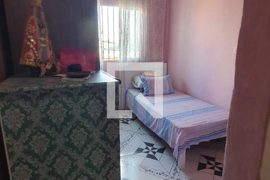 Quarto de casa de condomínio para alugar com 4 quartos, 200m² em Jardim Zaira, Mauá