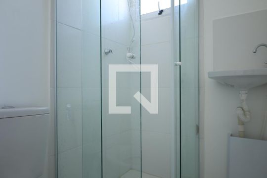 Banheiro de apartamento à venda com 1 quarto, 17m² em Vila Santana, São Paulo