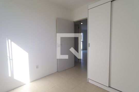 Quarto 01 de apartamento à venda com 2 quartos, 50m² em Vila Nova, Novo Hamburgo