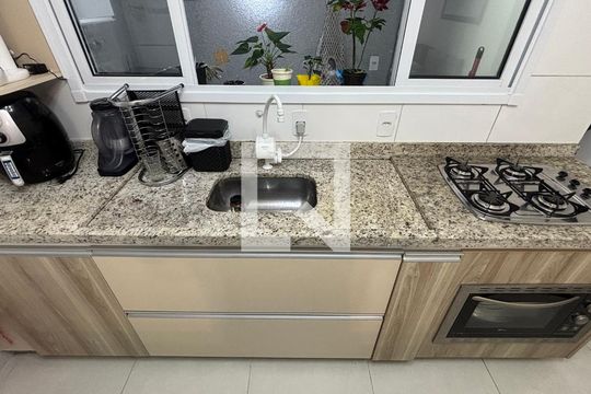 Sala - Cozinha de apartamento à venda com 2 quartos, 60m² em Vila Pires, Santo André