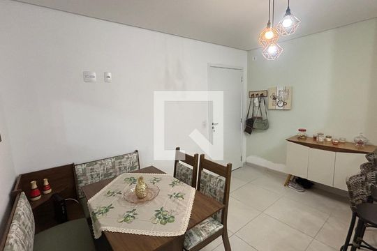 Sala - Cozinha de apartamento à venda com 2 quartos, 60m² em Vila Pires, Santo André