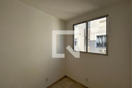 Quarto 1 de apartamento para alugar com 3 quartos, 55m² em Pavuna, Nilópolis