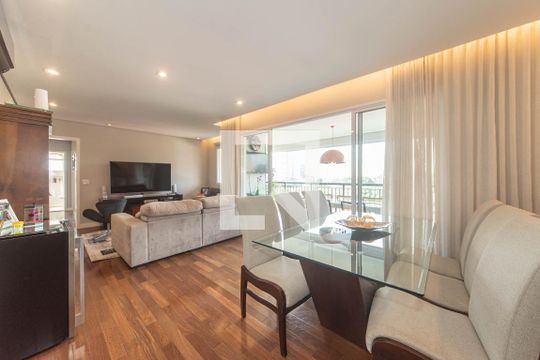 Apartamento à venda com 3 quartos, 117m² em Santo Amaro, São Paulo