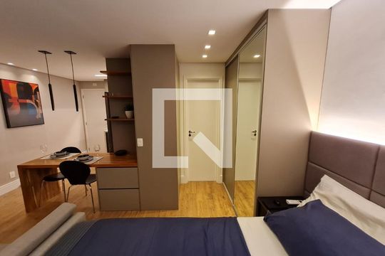 Sala/Quarto de kitnet/studio à venda com 1 quarto, 42m² em Cidade Monções, São Paulo