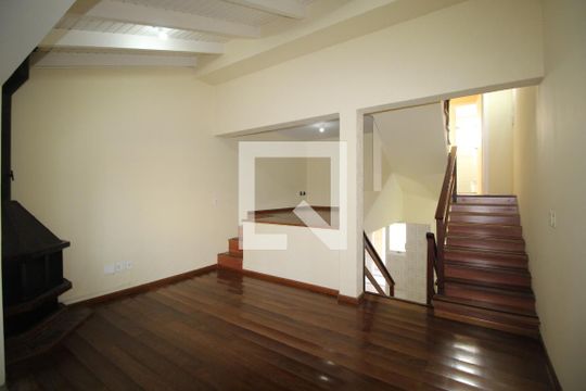 Casa à venda com 3 quartos, 140m² em Cristo Redentor, Porto Alegre