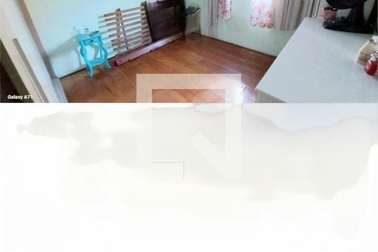 Casa à venda com 4 quartos, 210m² em Sítio Morro Grande, São Paulo