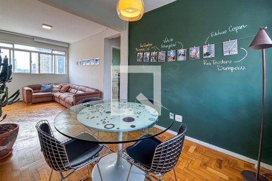 Apartamento para alugar com 2 quartos, 66m² em Pinheiros, São Paulo