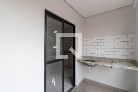 Sacada de apartamento à venda com 2 quartos, 48m² em Jardim Vila Galvao, Guarulhos