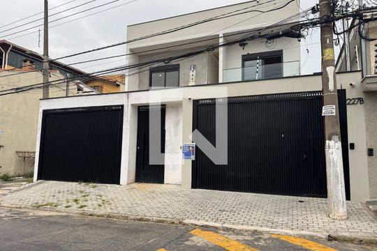Fachada com PLACA de casa à venda com 3 quartos, 140m² em Bela Vista, Osasco