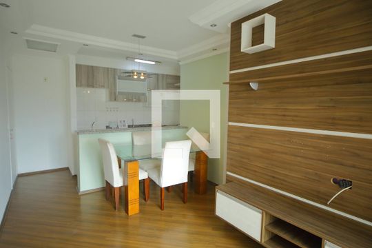 Sala de apartamento à venda com 3 quartos, 56m² em Santa Terezinha, São Bernardo do Campo