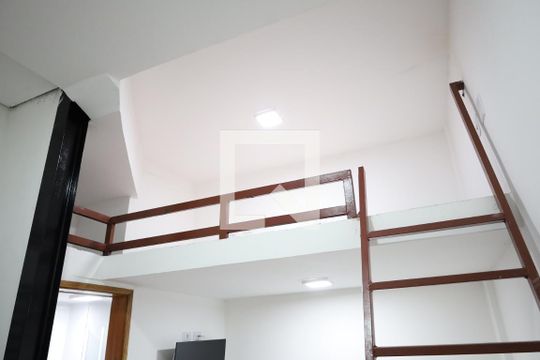 Kitnet/Studio para alugar com 1 quarto, 17m² em Vila Castelo, São Paulo