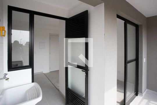 Varanda/Area de Serviço de apartamento à venda com 2 quartos, 47m² em Vila do Encontro, São Paulo