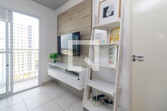 Sala de apartamento à venda com 1 quarto, 29m² em Vila das Belezas, São Paulo