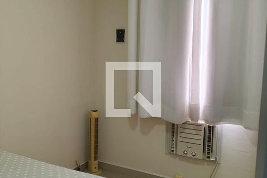 Quarto de apartamento à venda com 2 quartos, 75m² em Fonseca, Niterói