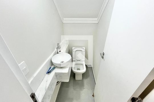 Lavabo de casa à venda com 3 quartos, 123m² em Jardim São Paulo, São Paulo