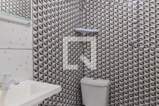 Banheiro de casa à venda com 5 quartos, 165m² em Chácara Belenzinho, São Paulo