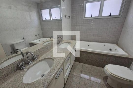 Apartamento para alugar com 4 quartos, 150m² em Buritis, Belo Horizonte