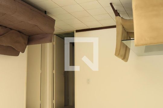 Casa de Condomínio para alugar com 1 quarto, 55m² em Pituaçu, Salvador