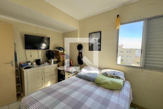 Quarto 1 de apartamento para alugar com 3 quartos, 70m² em Jardim Santa Edwirges, Guarulhos