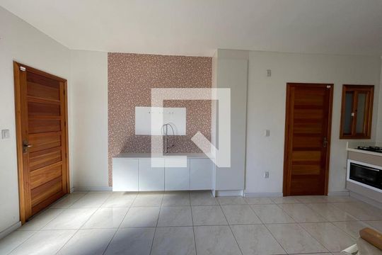 Casa para alugar com 2 quartos, 55m² em Arroio da Manteiga, São Leopoldo
