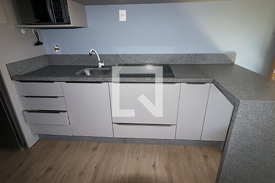 Espaço conjugado - Pia de kitnet/studio para alugar com 1 quarto, 28m² em Mont’serrat, Porto Alegre