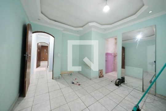Quarto 2 de casa para alugar com 3 quartos, 86m² em Parque Boturussu, São Paulo