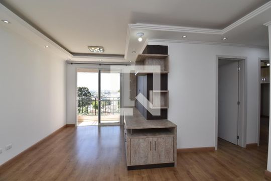Sala de apartamento à venda com 3 quartos, 68m² em Tingui, Curitiba