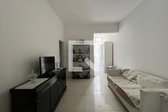 Apartamento à venda com 1 quarto, 46m² em Copacabana, Rio de Janeiro