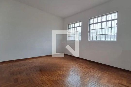 Casa para alugar com 3 quartos, 369m² em Betânia, Belo Horizonte
