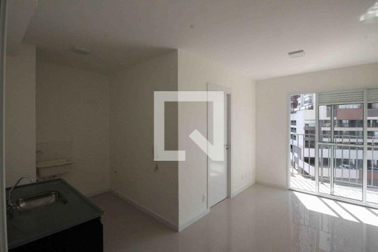 Sala de apartamento à venda com 2 quartos, 38m² em Vila Independencia, São Paulo