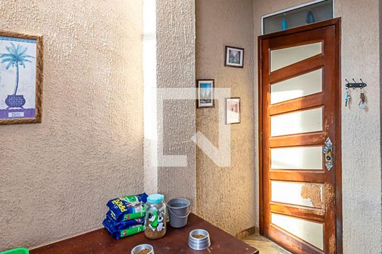 Casa 2º andar - Sala - Hall da entrada de casa à venda com 4 quartos, 250m² em Olaria, Rio de Janeiro