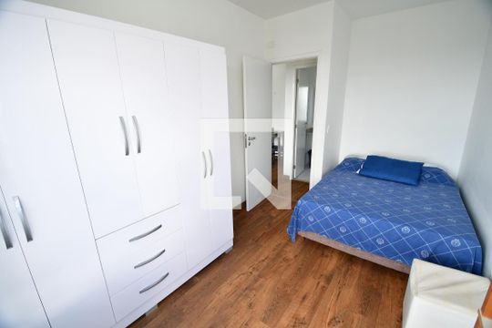 Quarto de apartamento para alugar com 1 quarto, 42m² em Bosque, Campinas