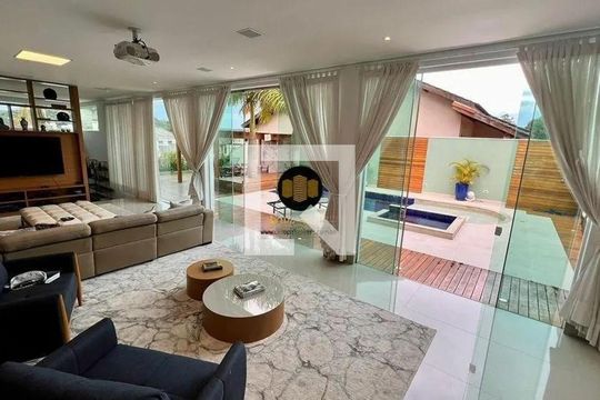 Casa de Condomínio à venda com 4 quartos, 500m² em Residencial Morada dos Lagos, Barueri