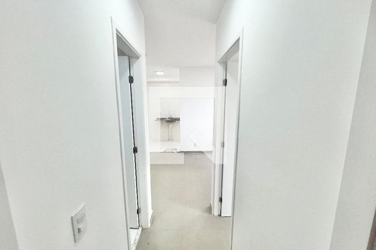 Corredor de apartamento à venda com 2 quartos, 39m² em Vila Nova Cachoeirinha, São Paulo